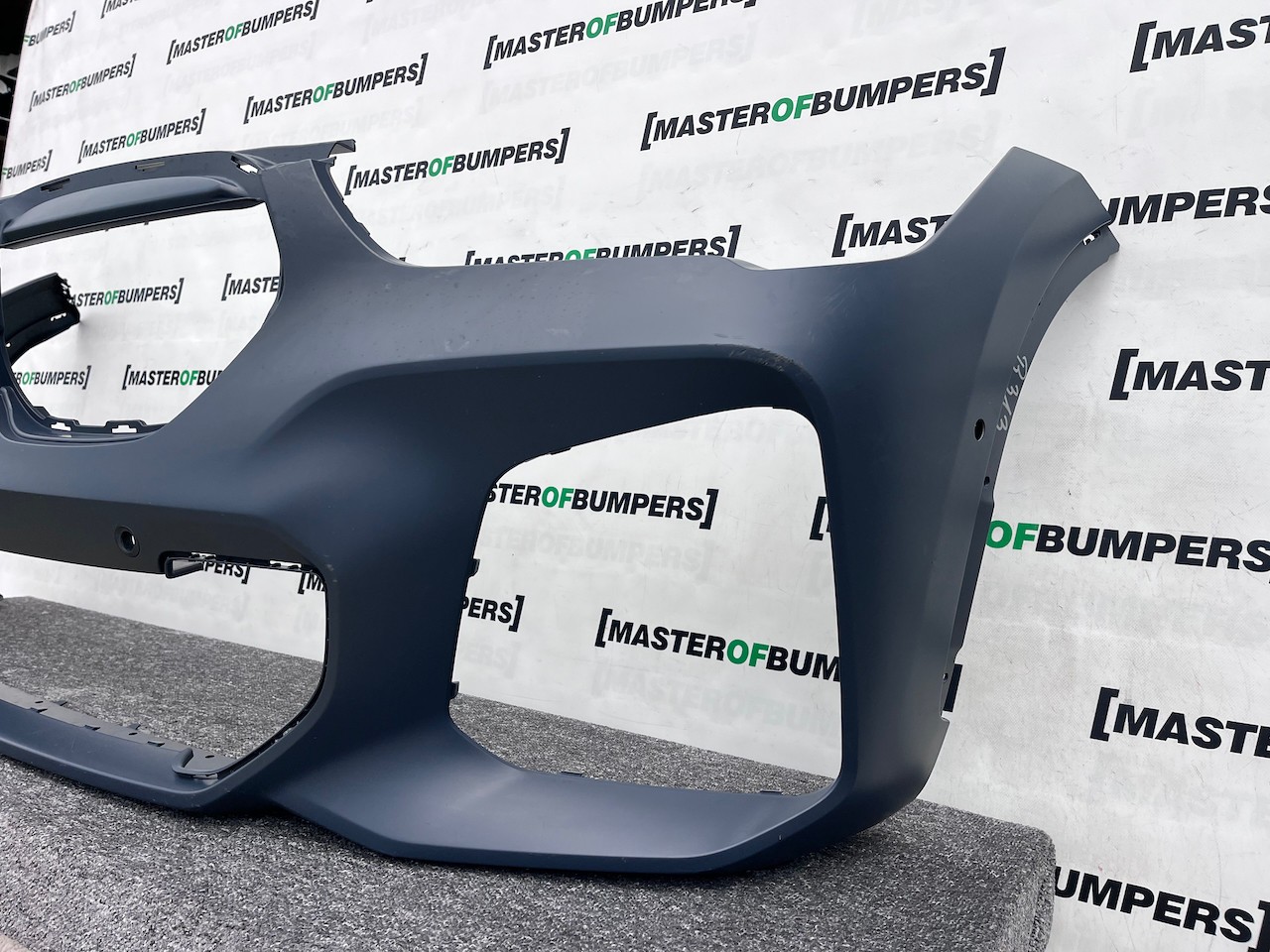 BMW X1 M Sport F48 Lci Suv 2019-2022 Front Bumper Primer 6 Pdc Genuine [B313]