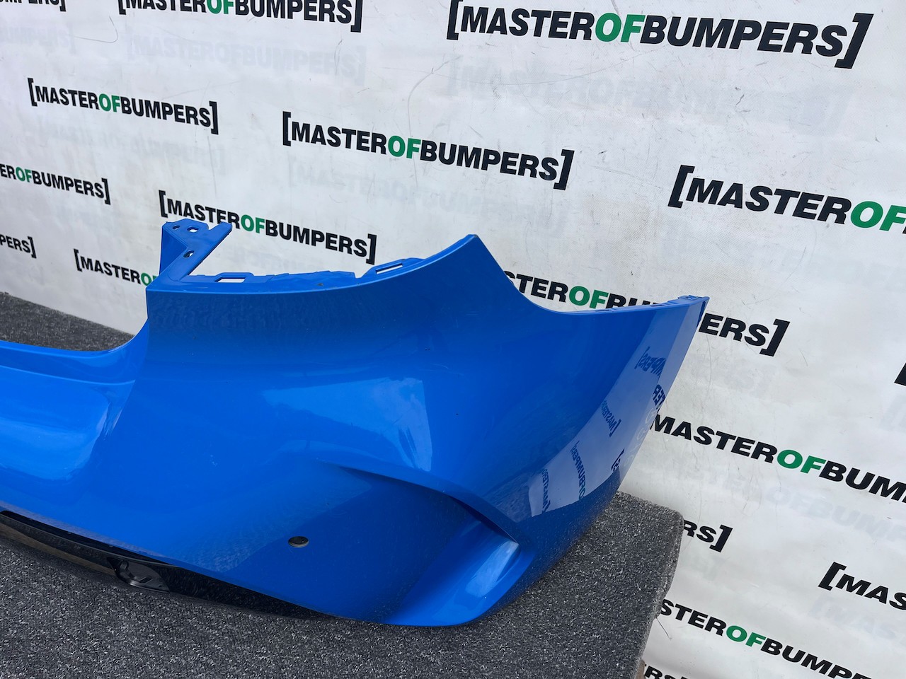 BMW 1 Series M Sport F40 Hatchback 2016-2019 Rear Bumper 4 Pdc Genuine [B376]