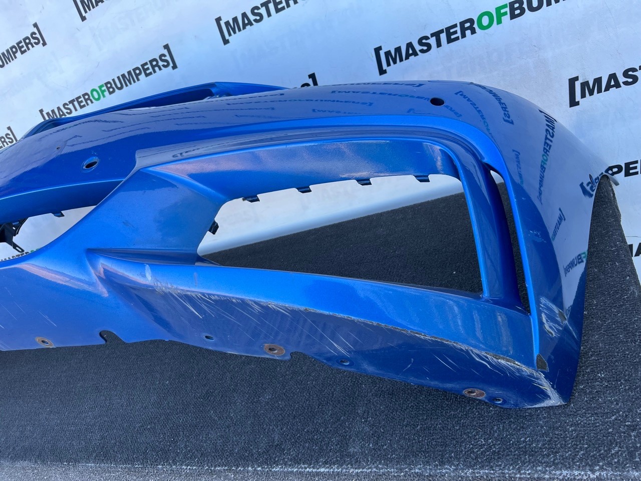 BMW 4 Series F36 F32 F36 M Sport 2014-2020 Front Bumper 6 Pdc Jets Genuine [B411 BMW 4 Series F36 F32 F36 M Sport 2014-2020 Front Bumper 6 Pdc Jets Genuine [B411