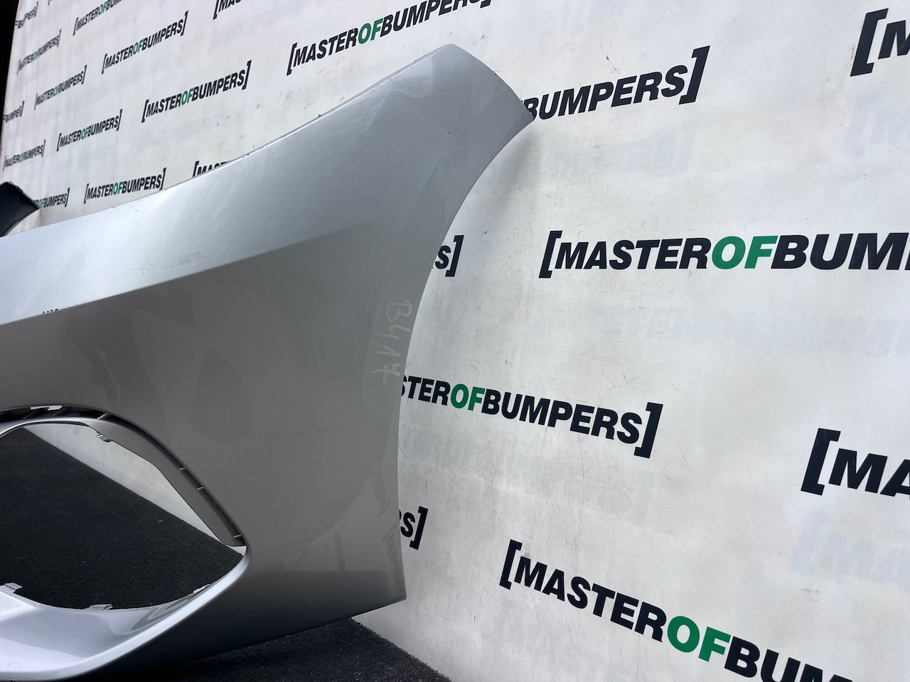 BMW Z4 Sdrive Se G29 Cabrio 2019-2026 Front Bumper Nbo Pdc Genuine [B417]