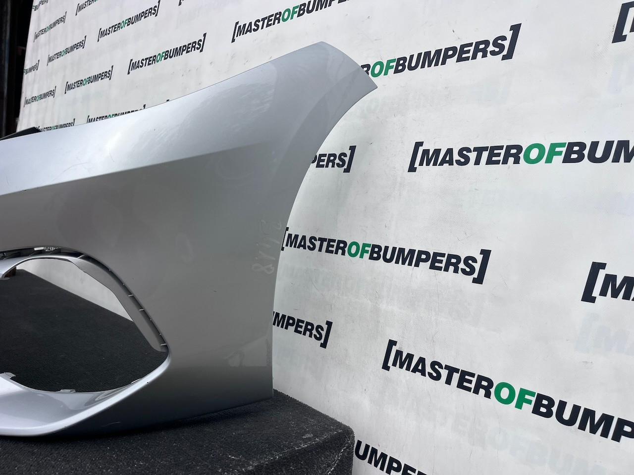 BMW Z4 Sdrive Se G29 Cabrio 2019-2026 Front Bumper Nbo Pdc Genuine [B418]