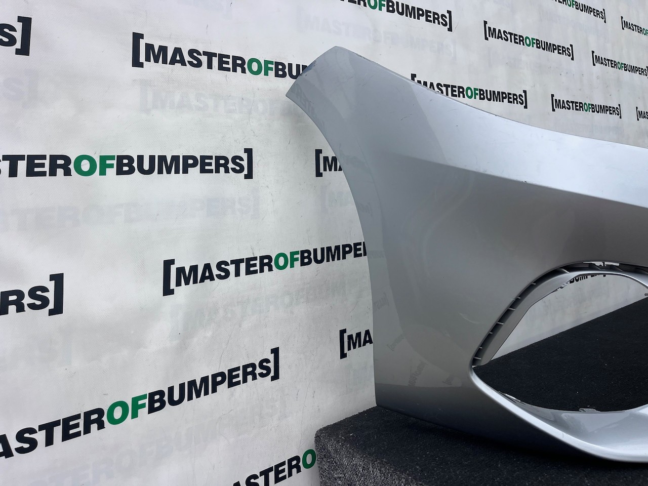 BMW Z4 Sdrive Se G29 Cabrio 2019-2026 Front Bumper Nbo Pdc Genuine [B420]