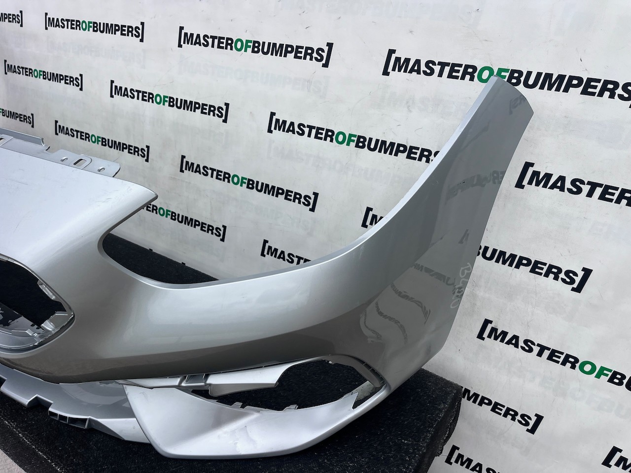 BMW Z4 Sdrive Se G29 Cabrio 2019-2026 Front Bumper Nbo Pdc Genuine [B420]