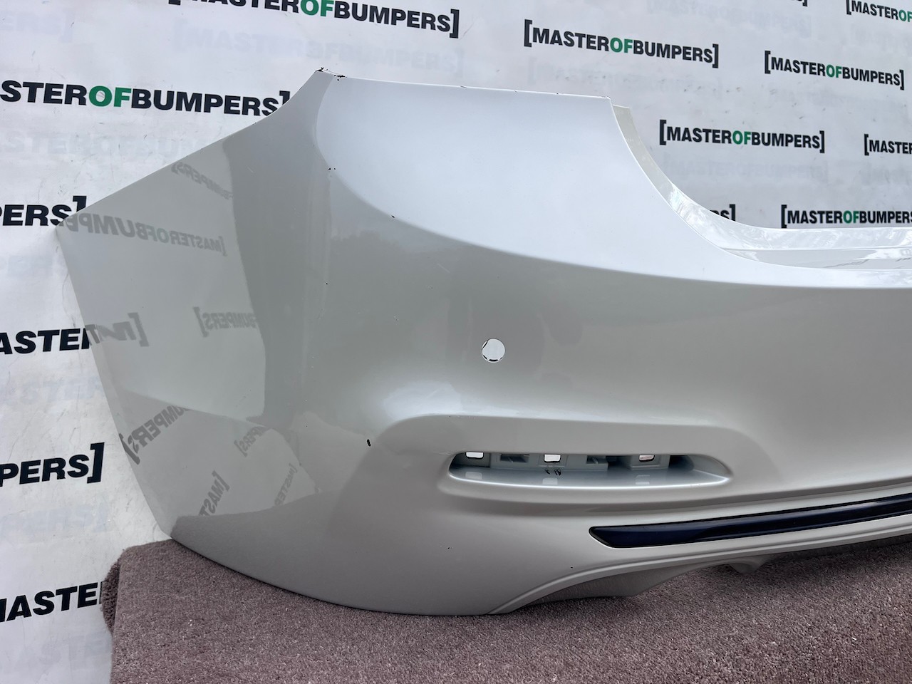 BMW 3 Series Se F30 Lci Saloon Only 2017-2019 Rear Bumper 4 Pdc Genuine [B446]