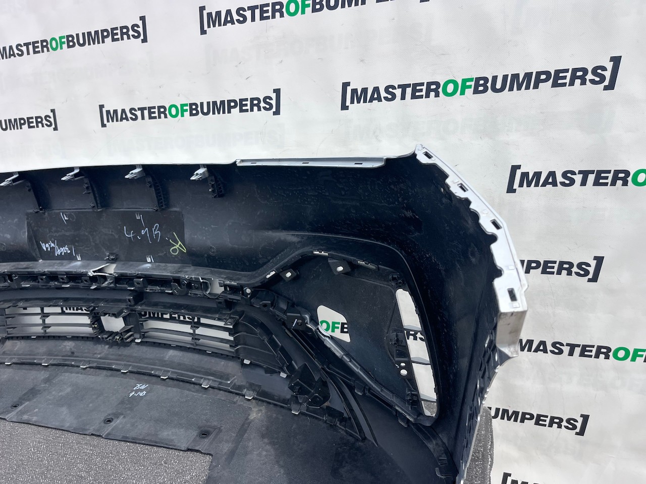Byd Atto 3 Electric Suv 2021 - 2024 Front Bumper Genuine [p754]