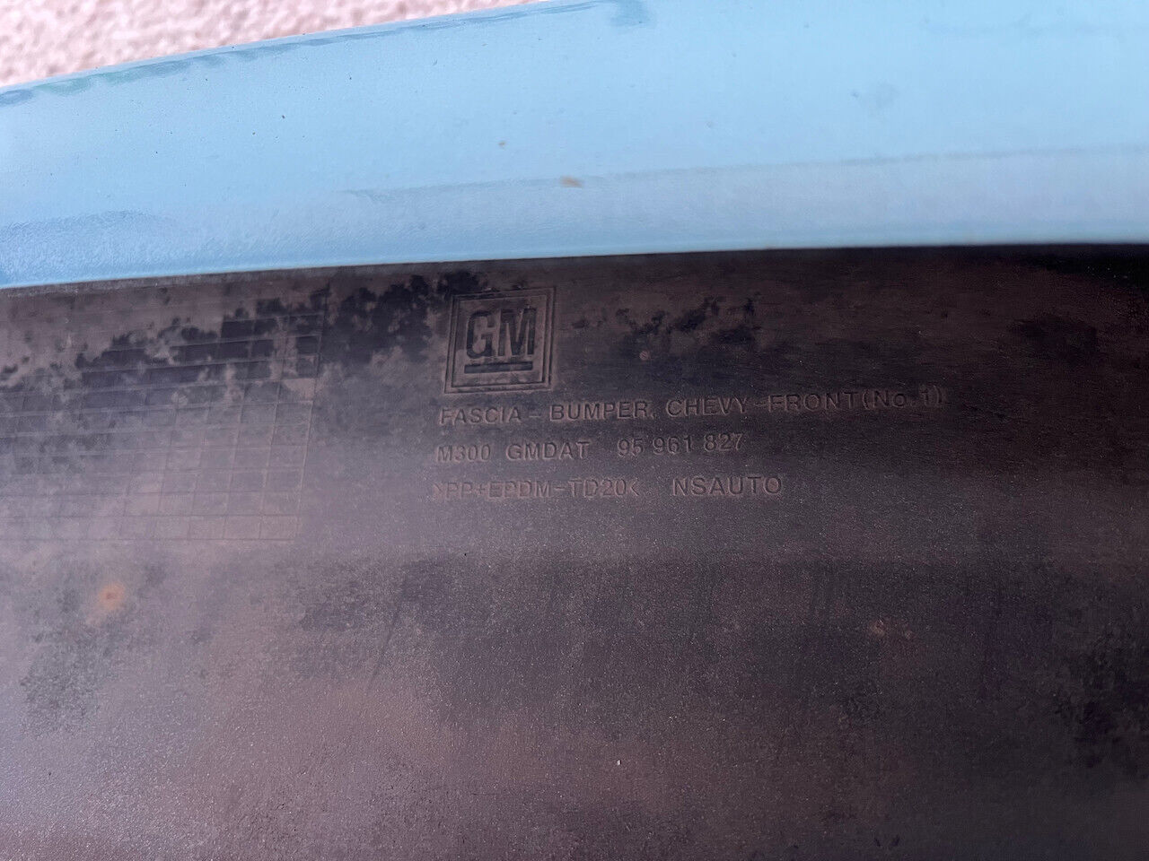 Chevrolet Spark Se Hatchback Mk3 2009-2012 Front Bumper Genuine [d96]