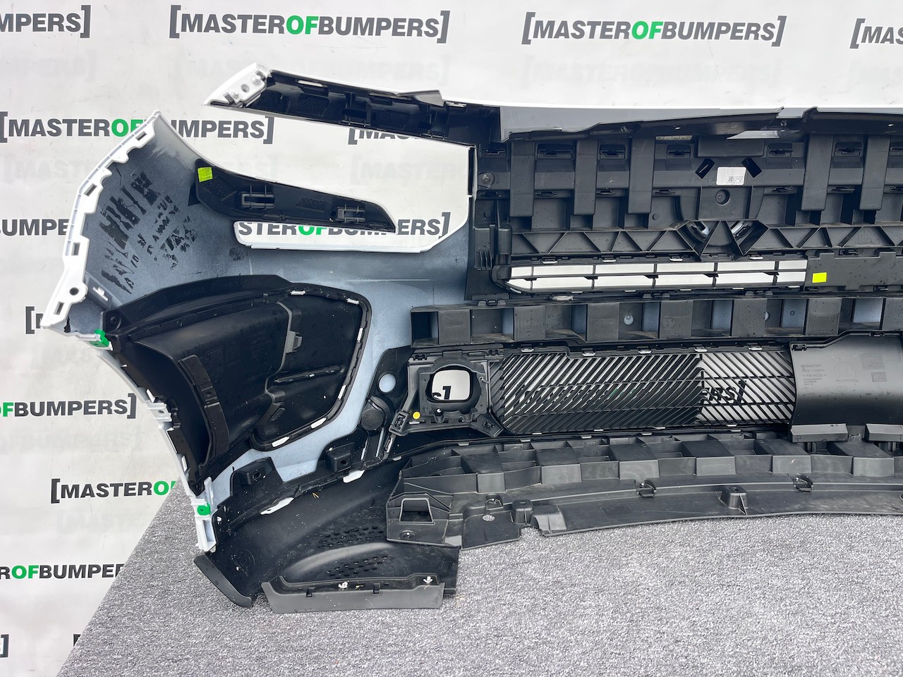 Citroen C3 Standard Hybrid Electric 2025-2027 Front Bumper No Pdc Genuine [c473]