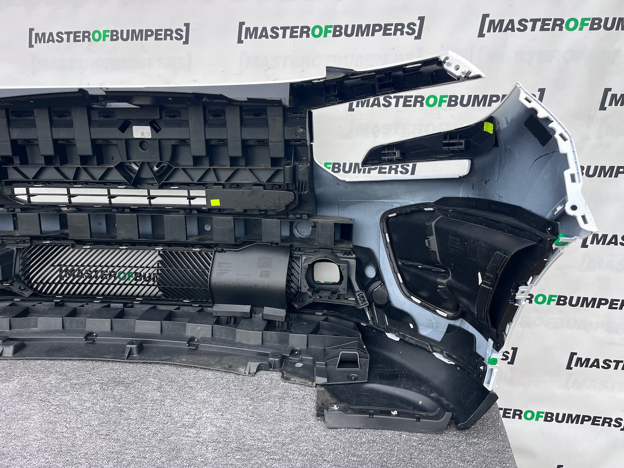 Citroen C3 Standard Hybrid Electric 2025-2027 Front Bumper No Pdc Genuine [c473]