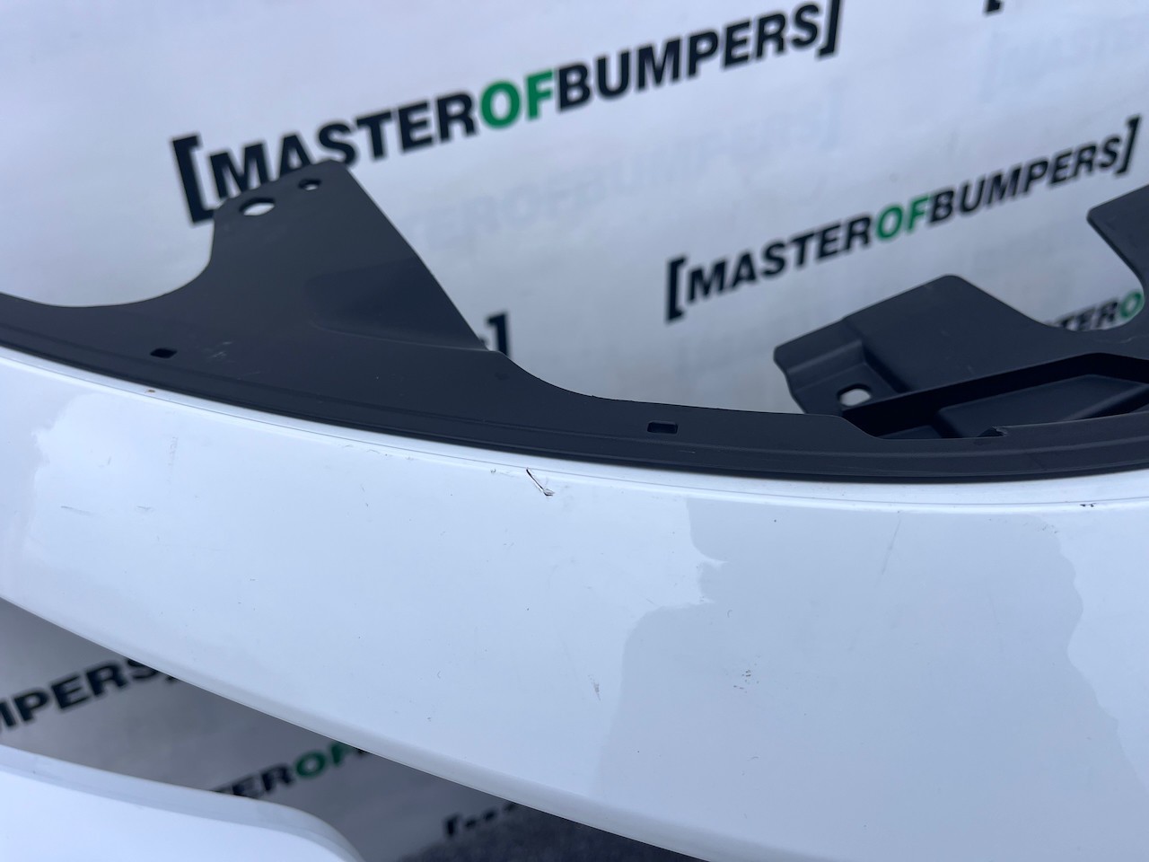 Citroen C3 Standard Hybrid Electric 2025-2027 Front Bumper No Pdc Genuine [c473]