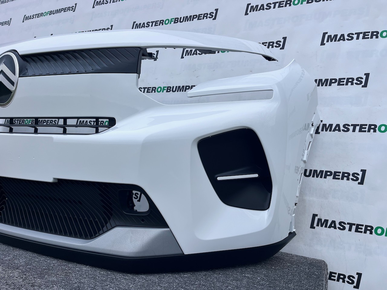 Citroen C3 Standard Hybrid Electric 2025-2027 Front Bumper No Pdc Genuine [c473]