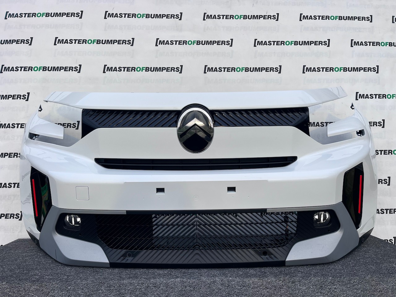 Citroen C3 Aircross Hybrid Electric 2025-2027 Front Bumper 6 Pdc Genuine [c477]