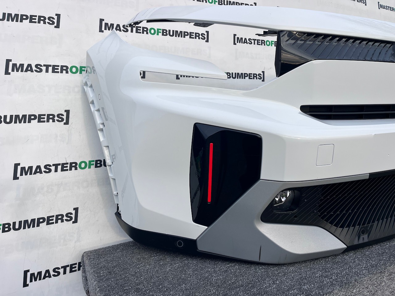 Citroen C3 Aircross Hybrid Electric 2025-2027 Front Bumper 6 Pdc Genuine [c477]