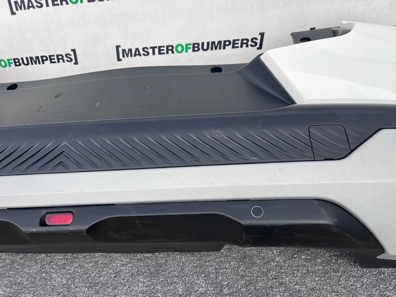 Citroen C3 Standard Hybrid Electric 2025-2027 Rear Bumper 4 Pdc Genuine [c482]