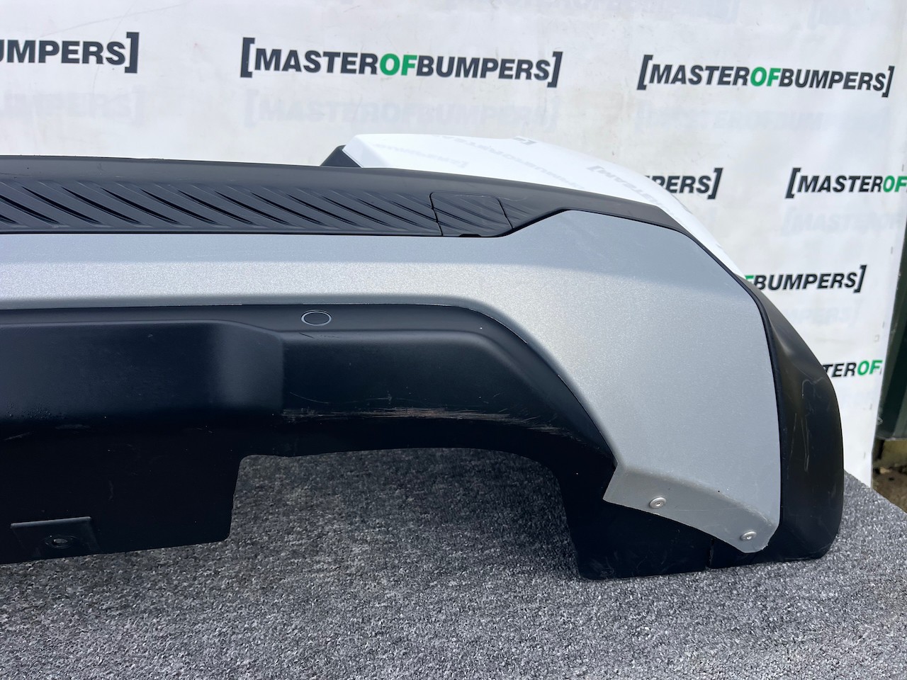 Citroen C3 Standard Hybrid Electric 2025-2027 Rear Bumper 4 Pdc Genuine [c483]