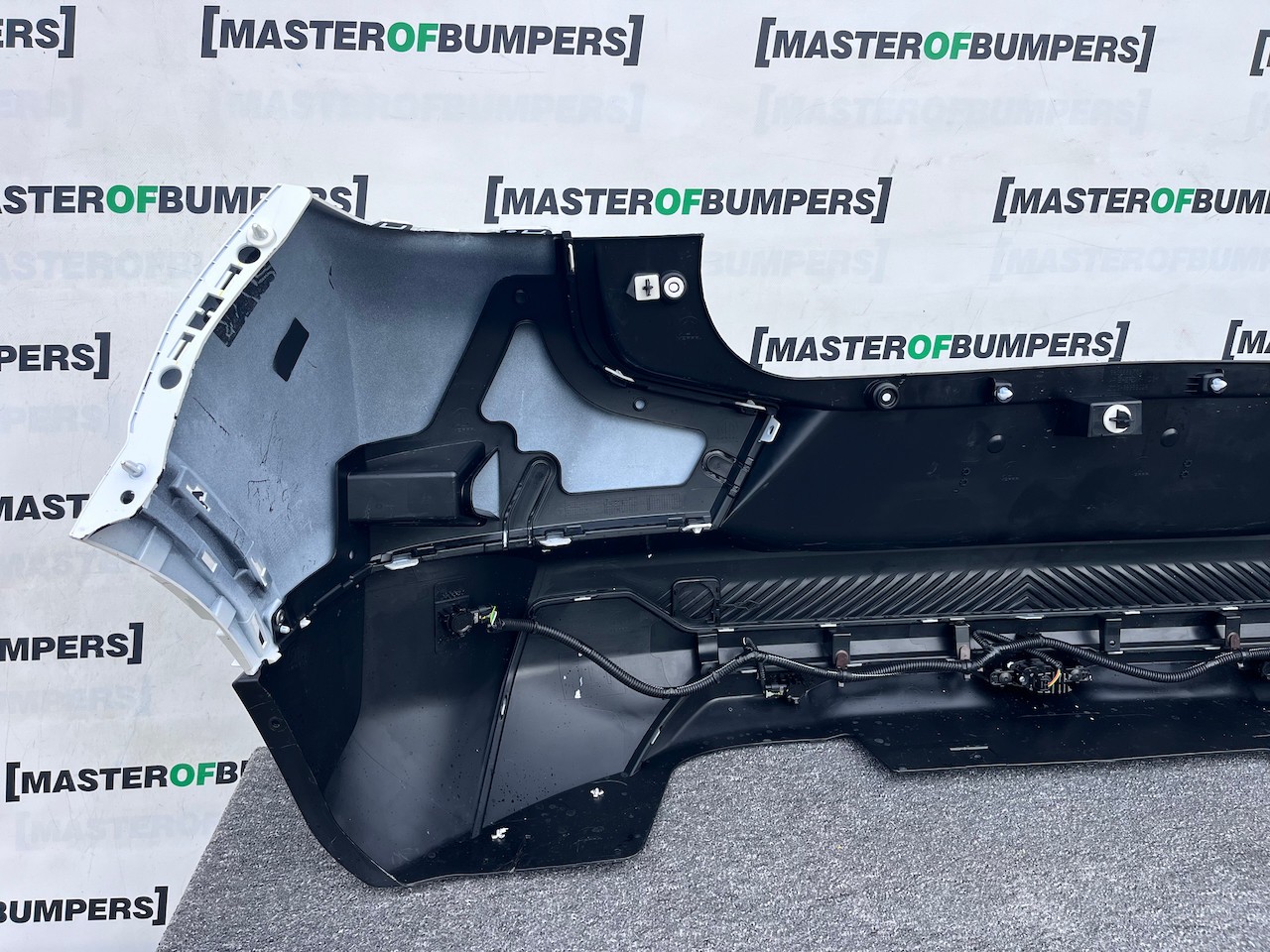 Citroen C3 Standard Hybrid Electric 2025-2027 Rear Bumper 4 Pdc Genuine [c483]