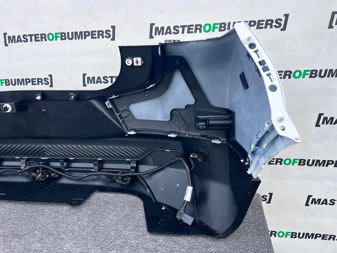 Citroen C3 Standard Hybrid Electric 2025-2027 Rear Bumper 4 Pdc Genuine [c483]