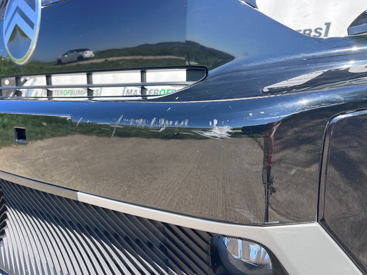 Citroen C3 Aircross Hybrid Electric 2025-2027 Front Bumper 6 Pdc Genuine [c498]