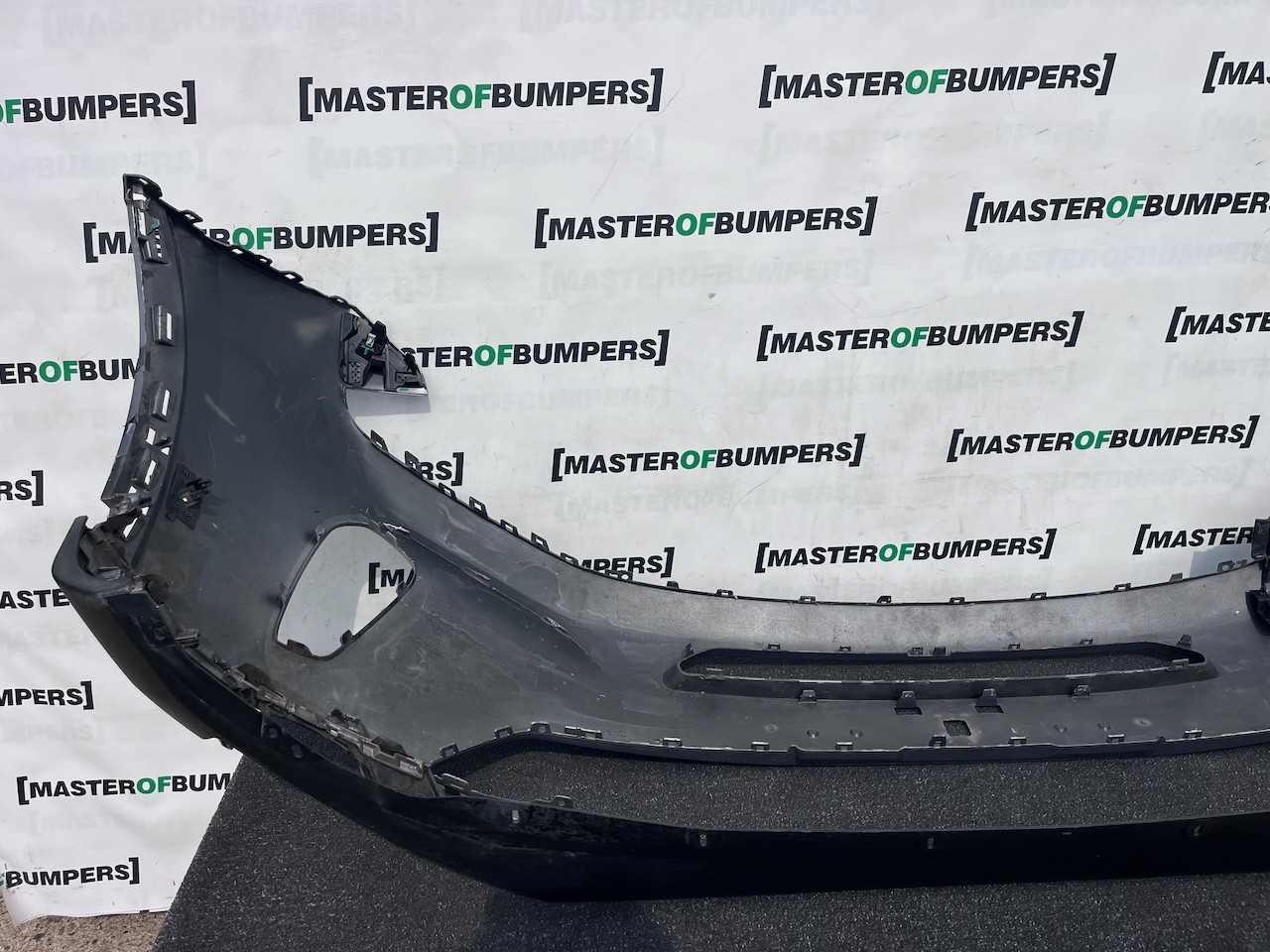 Citroen C5 Aircross Live Feel 2022-2025 Front Bumper 6 Pdc Genuine [c527]