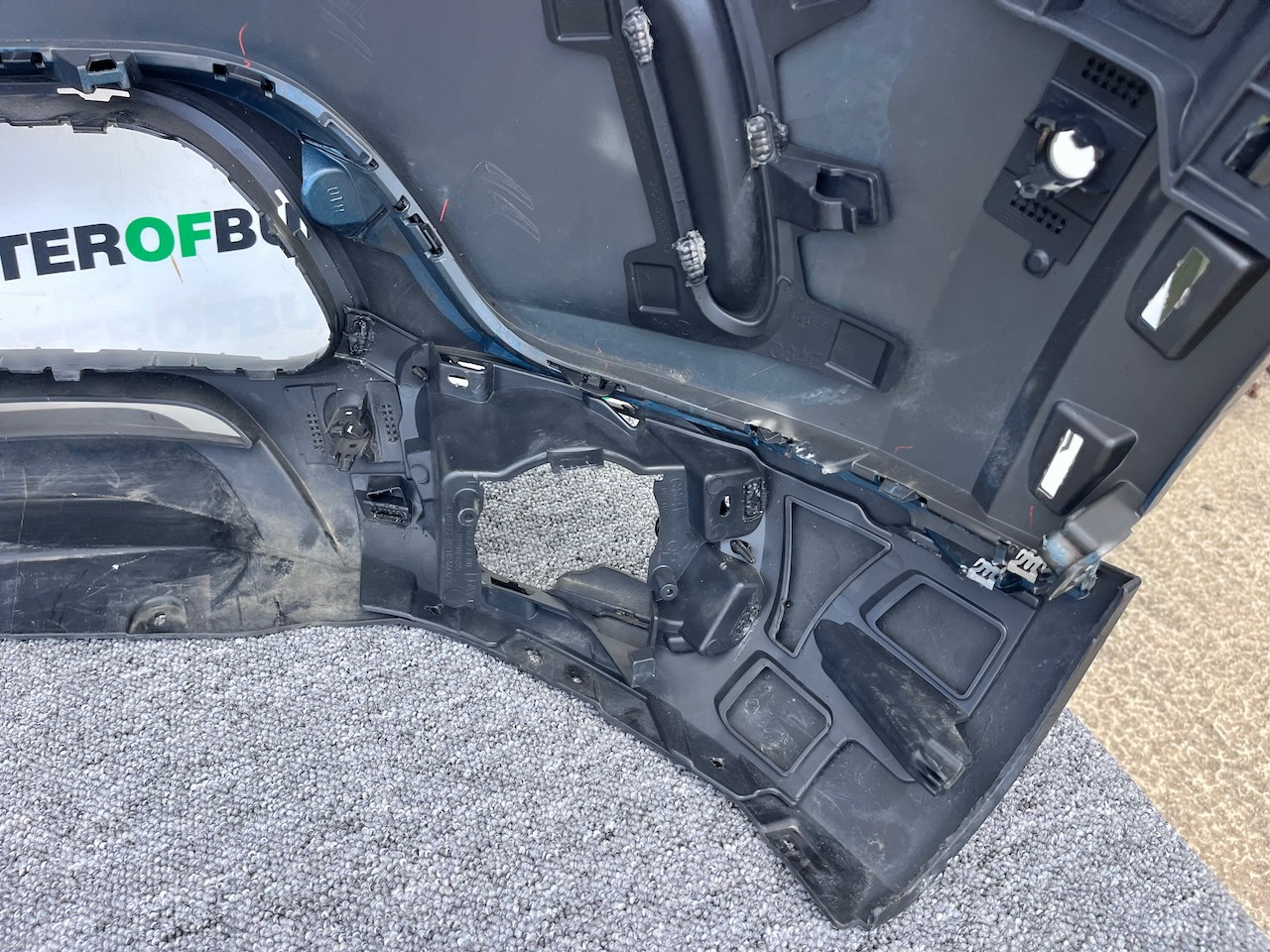 Citroen C5 Aircross Flair 2018-2022 Front Bumper 6 Pdc Genuine [c414]