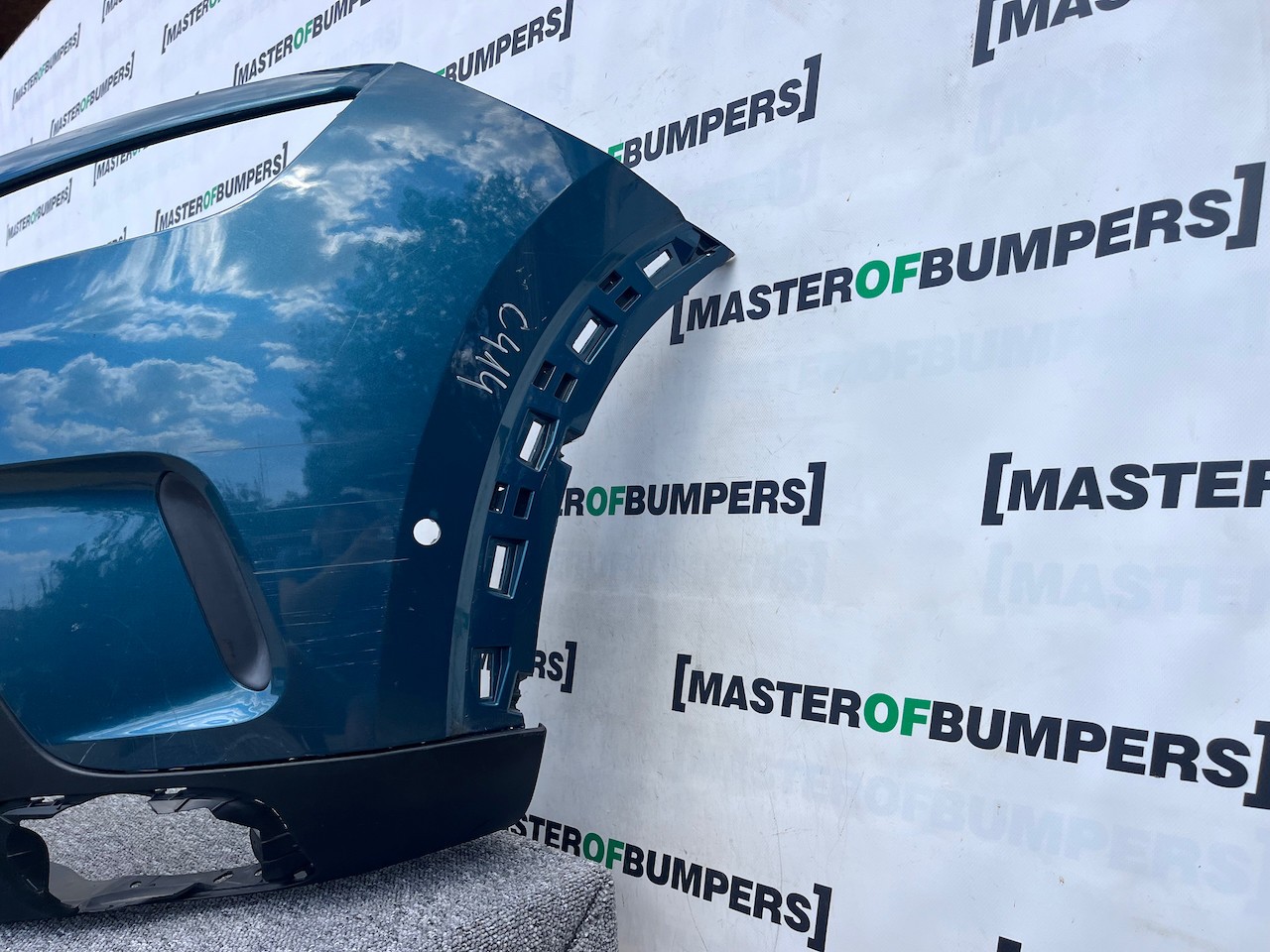 Citroen C5 Aircross Flair 2018-2022 Front Bumper 6 Pdc Genuine [c414]