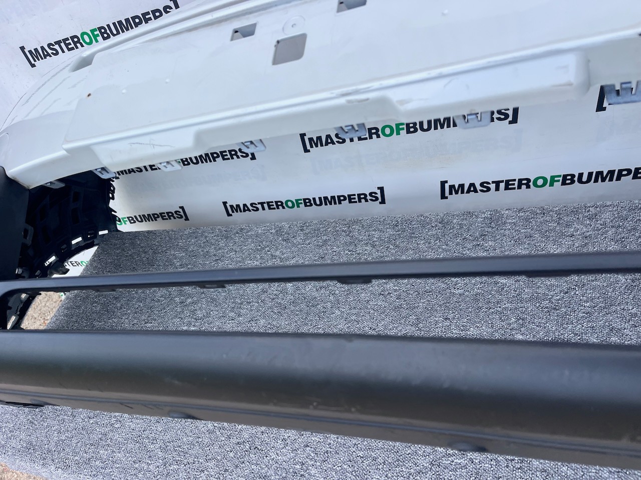 Citroen C5 Aircross Flair 2018-2022 Front Bumper 6 Pdc Genuine [c442]