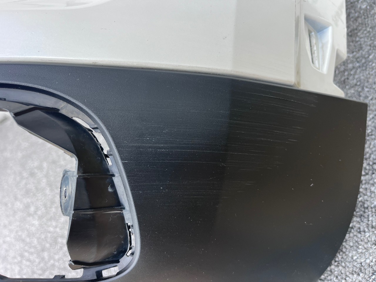 Citroen C5 Aircross Flair 2018-2022 Front Bumper 6 Pdc Genuine [c442]