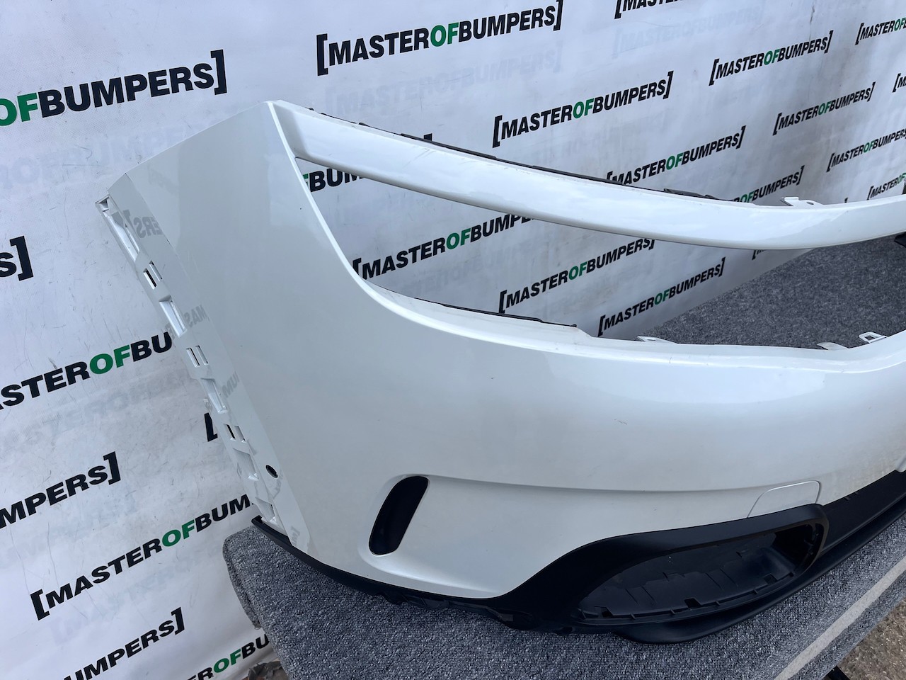 Citroen C5 Aircross Flair 2018-2022 Front Bumper 6 Pdc Genuine [c442]