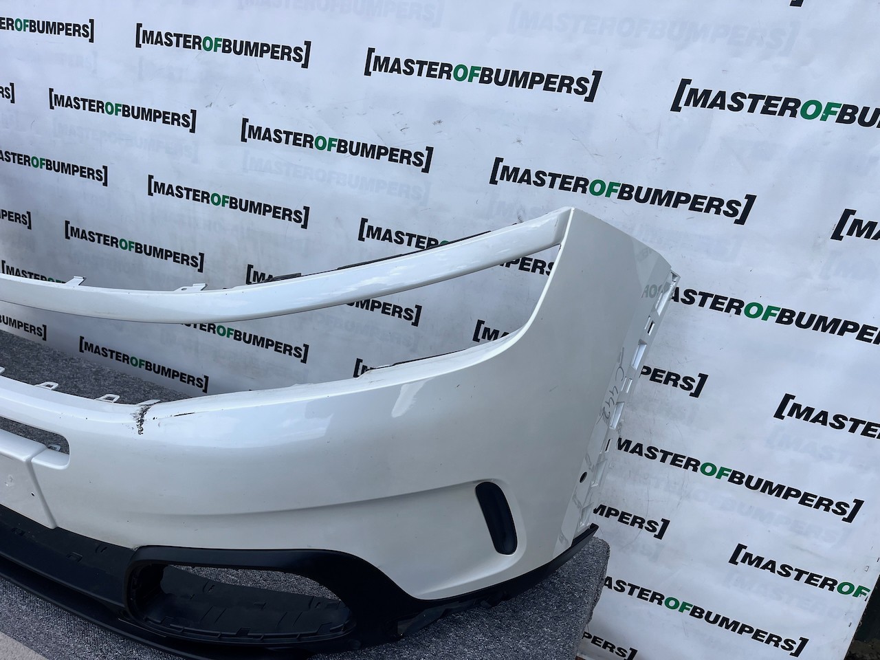 Citroen C5 Aircross Flair 2018-2022 Front Bumper 6 Pdc Genuine [c442]