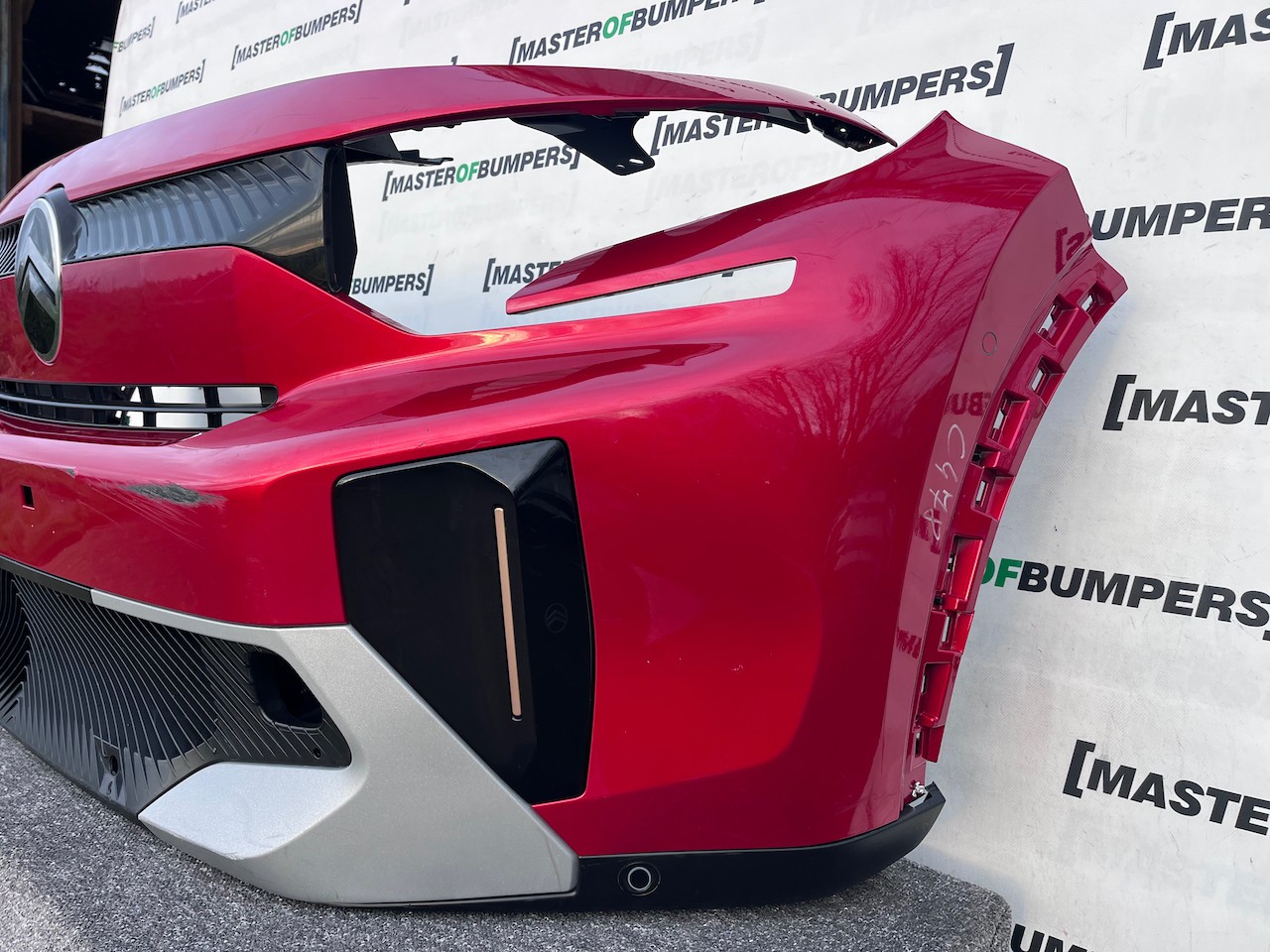 Citroen C3 Aircross Hybrid Electric 2025-2027 Front Bumper 6 Pdc Genuine [c478]