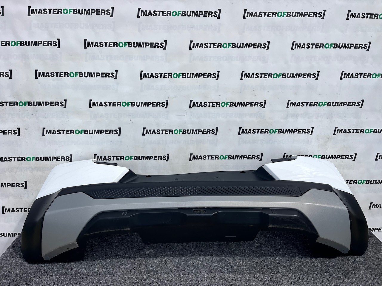 Citroen C3 Standard Hybrid Electric 2025-2027 Rear Bumper 4 Pdc Genuine [c484]