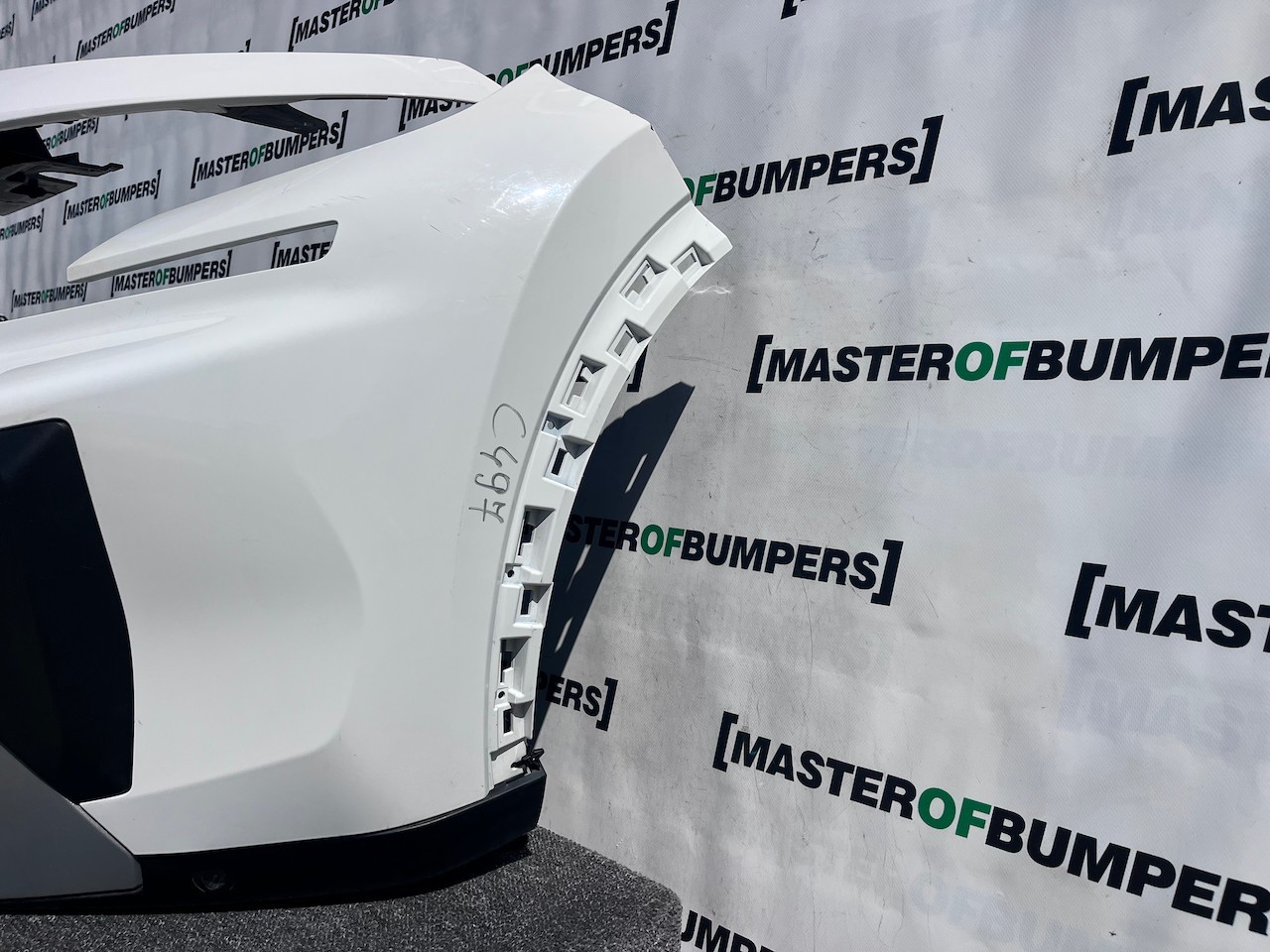 Citroen C3 Aircross Hybrid Electric 2025-2027 Front Bumper 4 Pdc Genuine [c497]