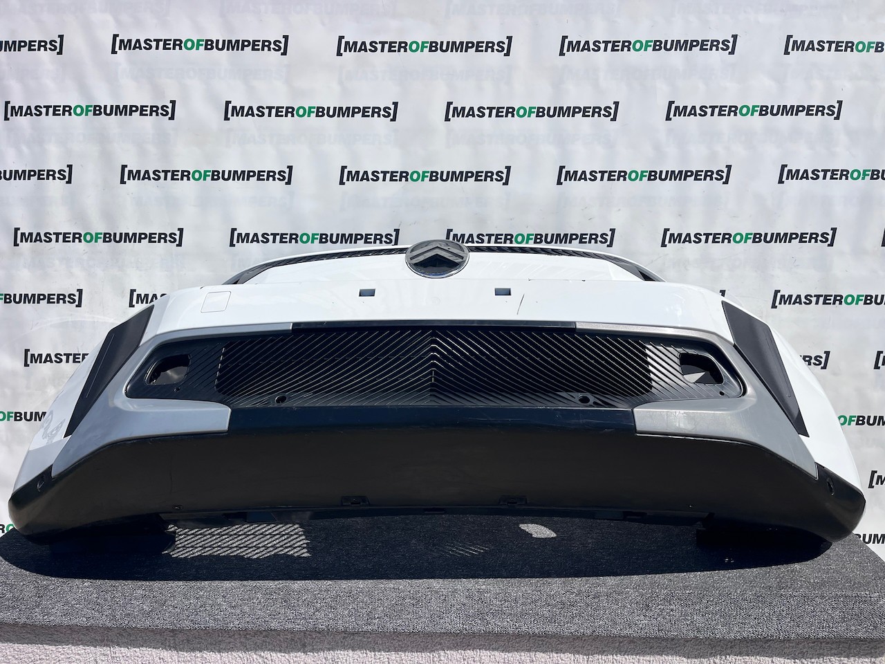 Citroen C3 Aircross Hybrid Electric 2025-2027 Front Bumper 4 Pdc Genuine [c497]