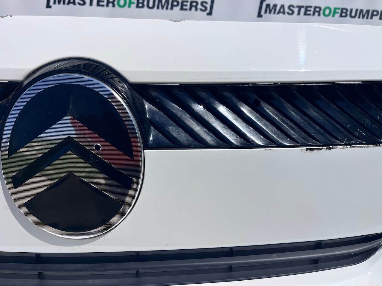 Citroen C3 Aircross Hybrid Electric 2025-2027 Front Bumper 4 Pdc Genuine [c497]