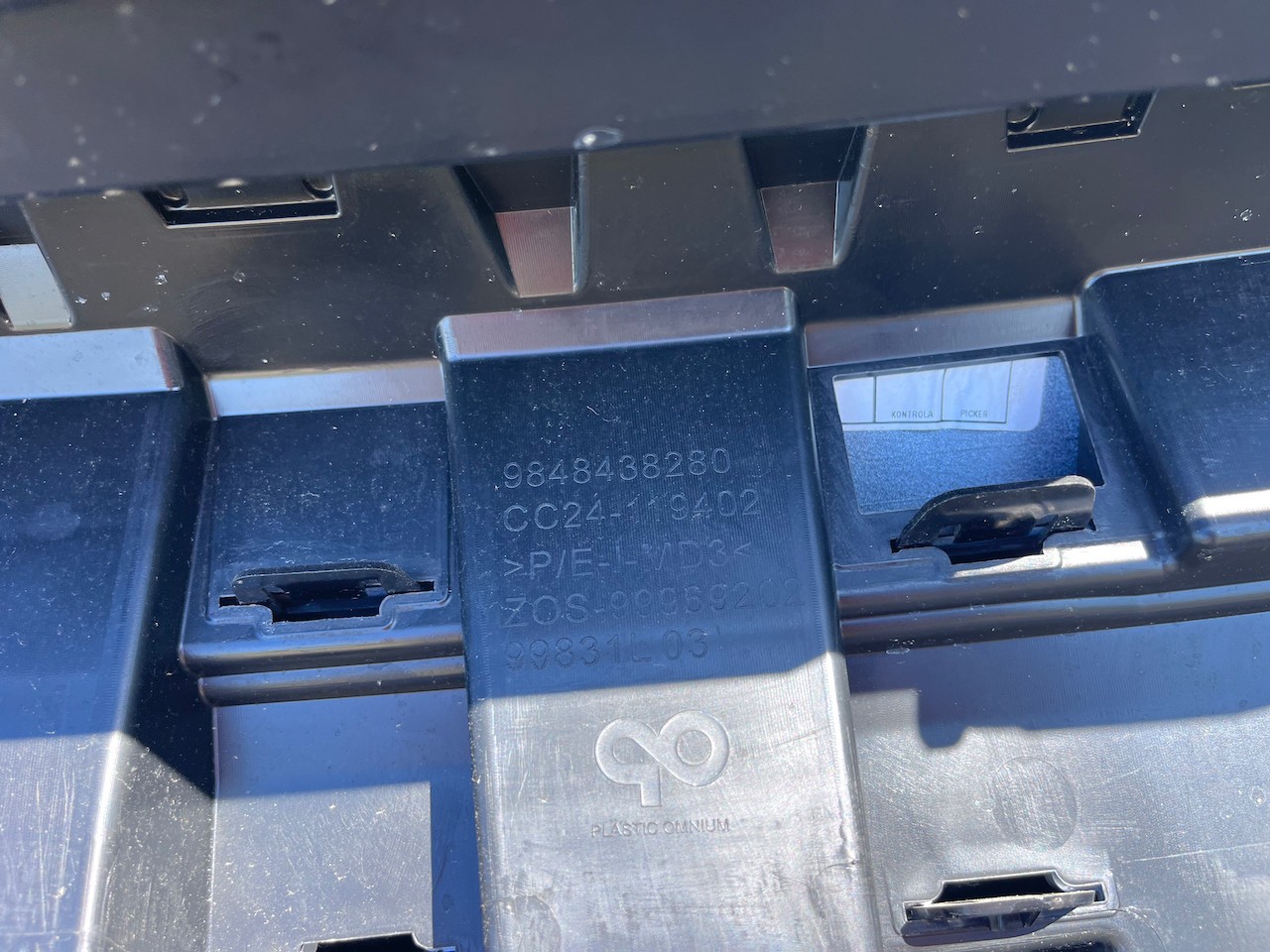 Citroen C3 Aircross Hybrid Electric 2025-2027 Front Bumper 6 Pdc Genuine [c496]