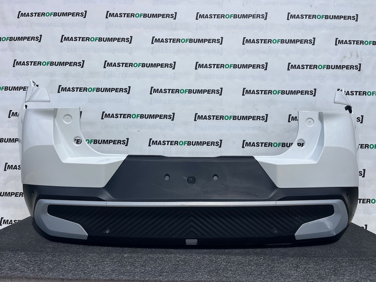 Citroen C3 Aircross Hybrid Electric 2025-2027 Rear Bumper 4 Pdc Genuine [c516]