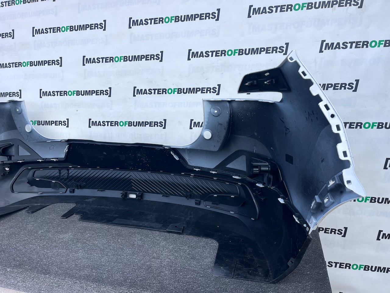 Citroen C3 Aircross Hybrid Electric 2025-2027 Rear Bumper 4 Pdc Genuine [c516]
