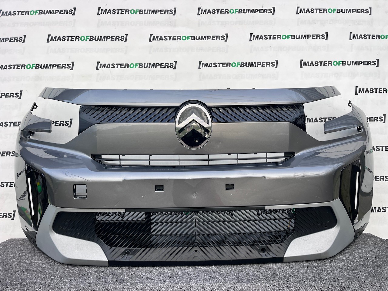 Citroen C3 Aircross Hybrid Electric 2025-2027 Front Bumper 6 Pdc Genuine [c476]