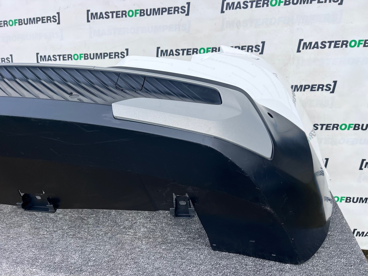 Citroen C3 Aircross Hybrid Electric 2025-2027 Rear Bumper 4 Pdc Genuine [c486]