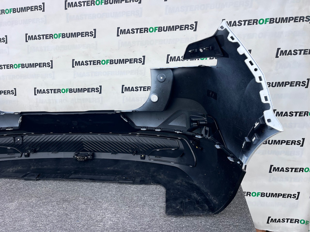 Citroen C3 Aircross Hybrid Electric 2025-2027 Rear Bumper 4 Pdc Genuine [c486]