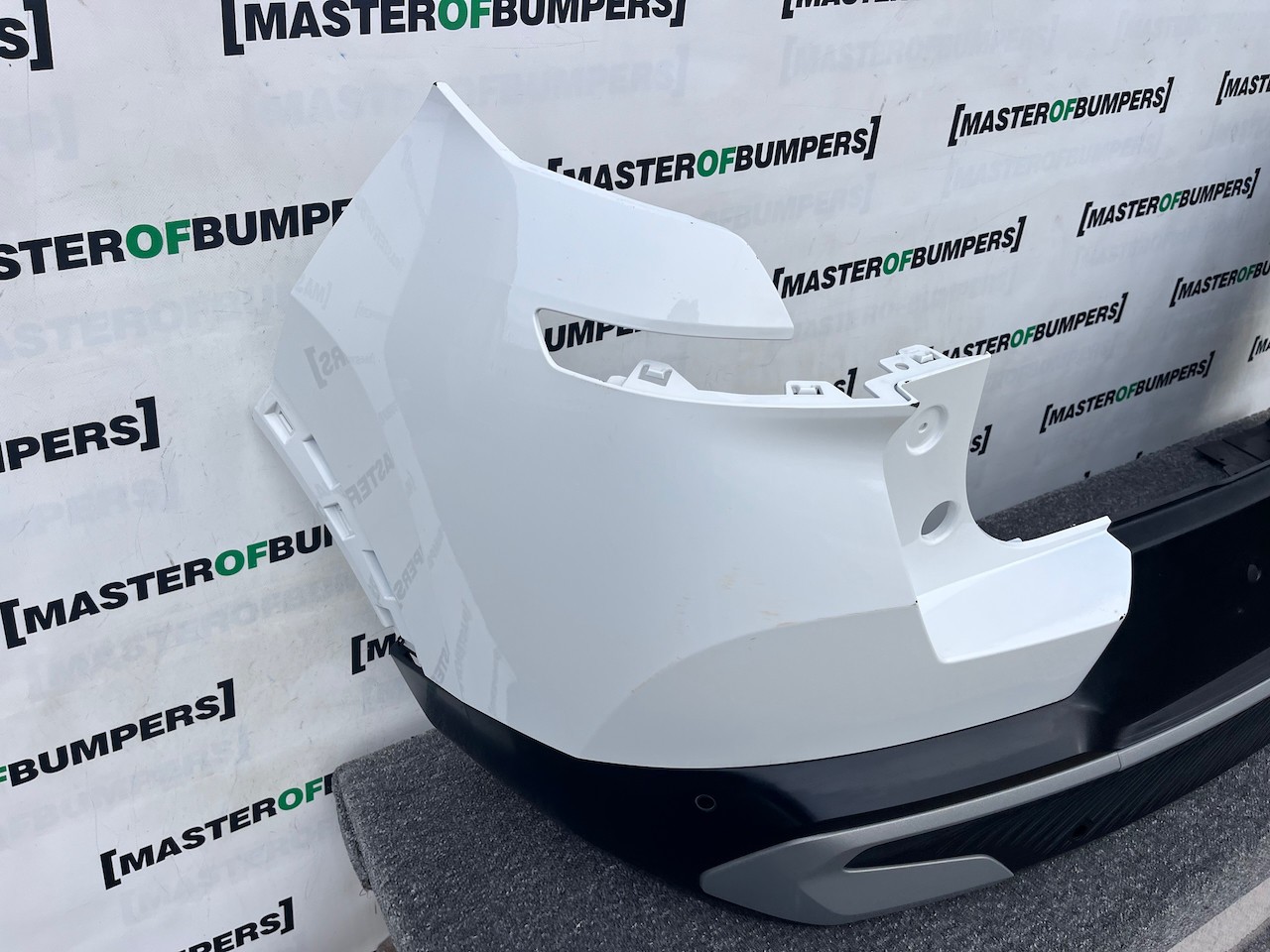 Citroen C3 Aircross Hybrid Electric 2025-2027 Rear Bumper 4 Pdc Genuine [c486]