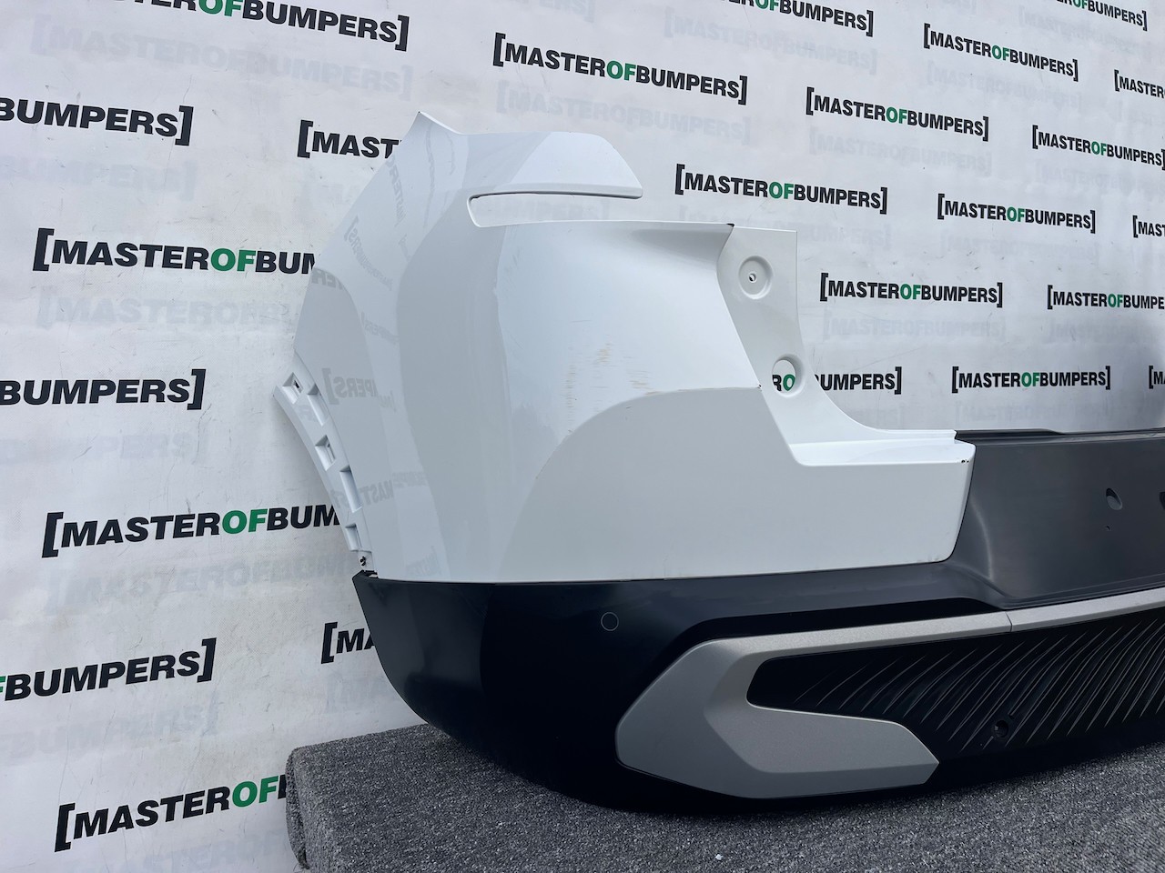 Citroen C3 Aircross Hybrid Electric 2025-2027 Rear Bumper 4 Pdc Genuine [c486]