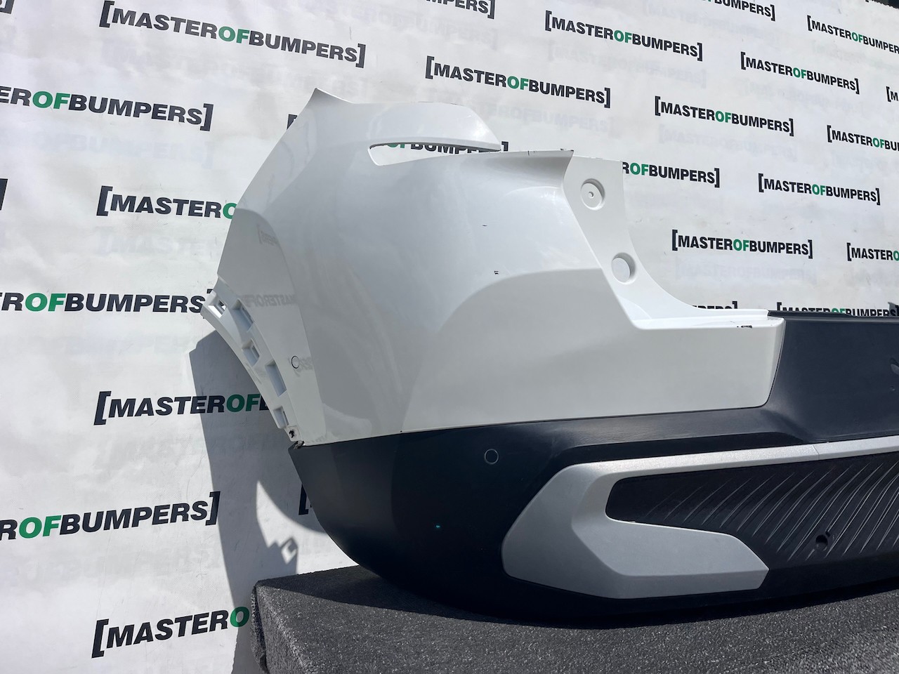Citroen C3 Aircross Hybrid Electric 2025-2027 Rear Bumper 6 Pdc Genuine [c515]