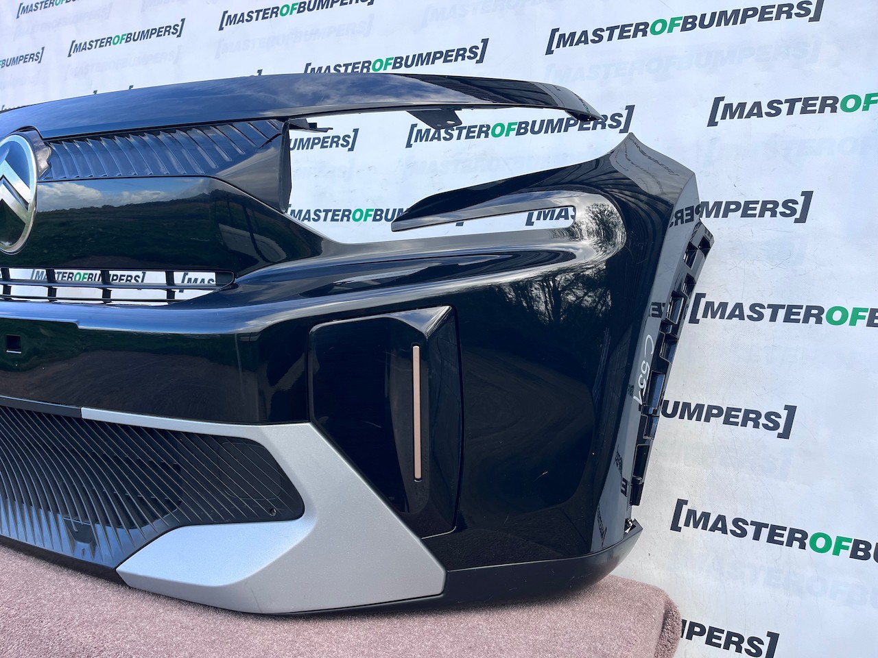 Citroen C3 Aircross Hybrid Electric 2025-2027 Front Bumper No Pdc Genuine [c551]