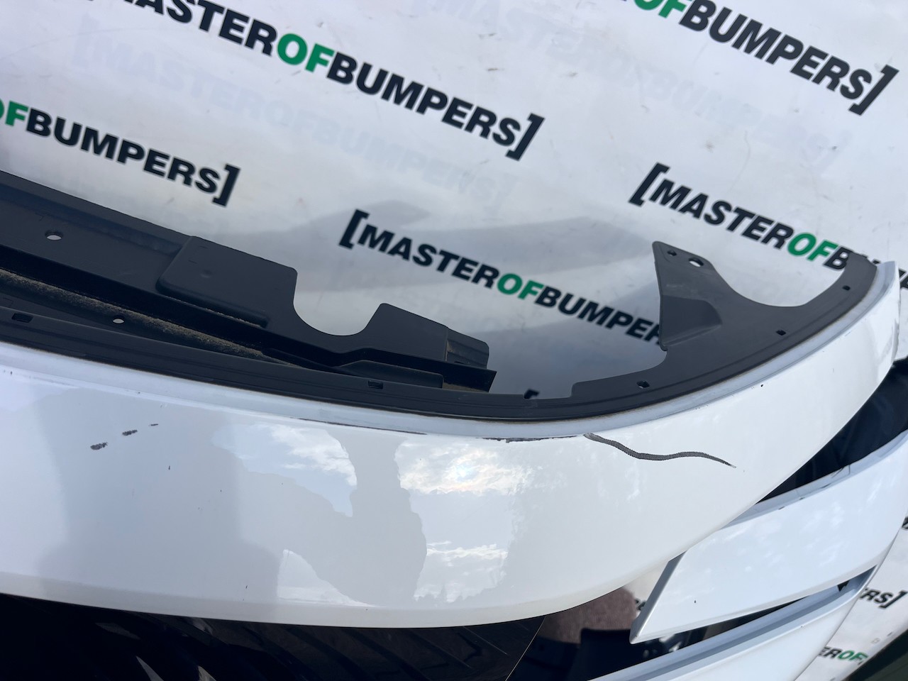 Citroen C3 Standard Hybrid Electric 2025-2027 Front Bumper No Pdc Genuine [c547]