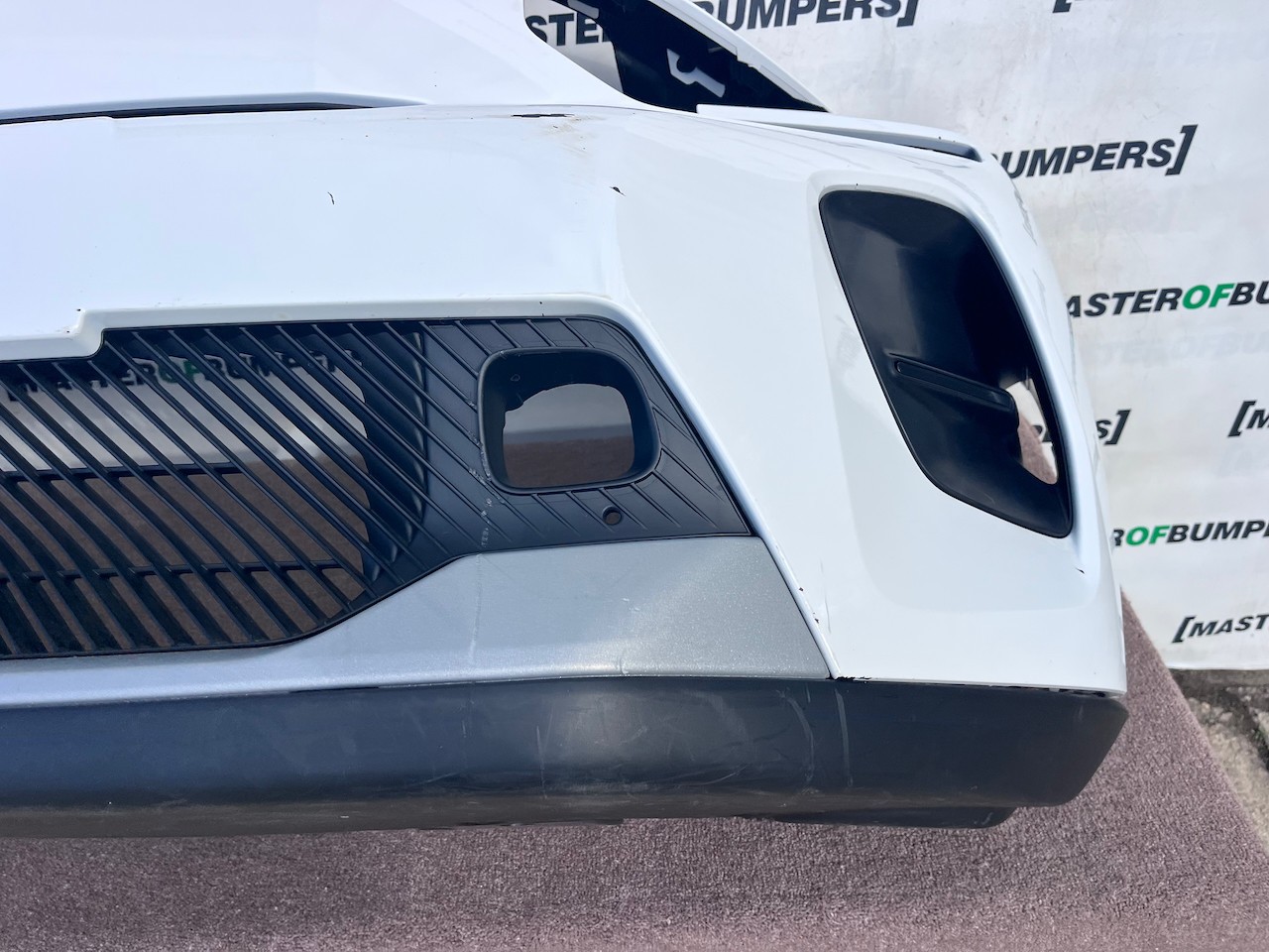 Citroen C3 Standard Hybrid Electric 2025-2027 Front Bumper No Pdc Genuine [c547]