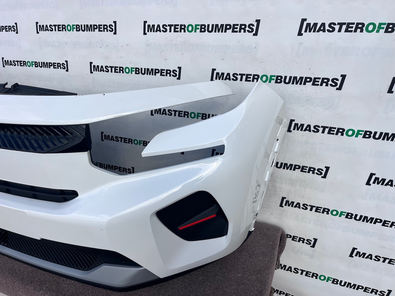 Citroen C3 Standard Hybrid Electric 2025-2027 Front Bumper No Pdc Genuine [c548]