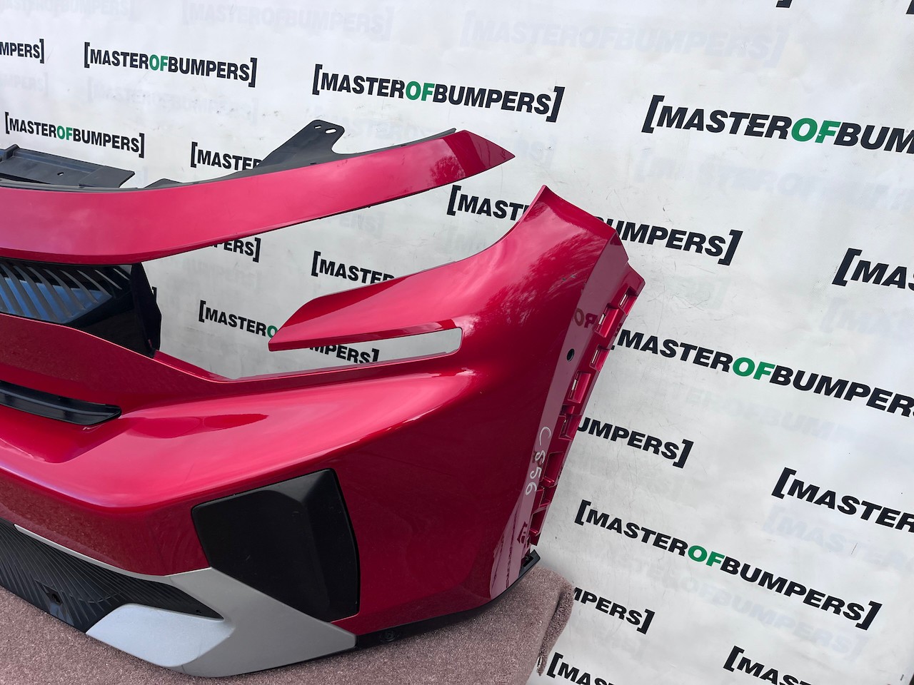 Citroen C3 Aircross Hybrid Electric 2025-2027 Front Bumper 6 Pdc Genuine [c556]