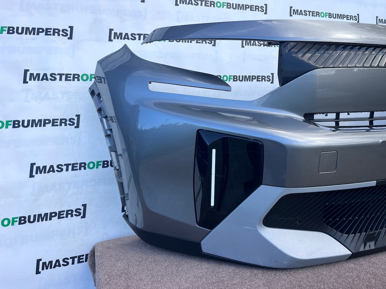 Citroen C3 Aircross Hybrid Electric 2025-2027 Front Bumper No Pdc Genuine [c553]