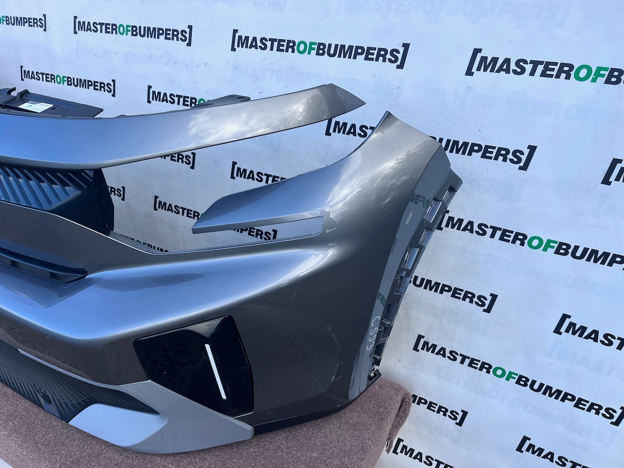 Citroen C3 Aircross Hybrid Electric 2025-2027 Front Bumper No Pdc Genuine [c553]