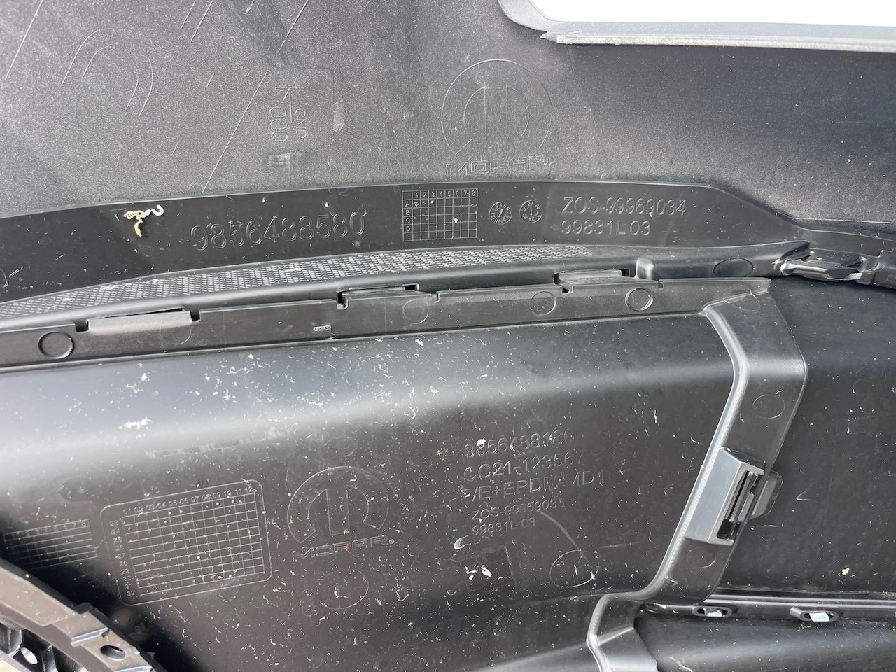 Citroen C3 Standard Hybrid Electric 2025-2027 Front Bumper No Pdc Genuine [c549]